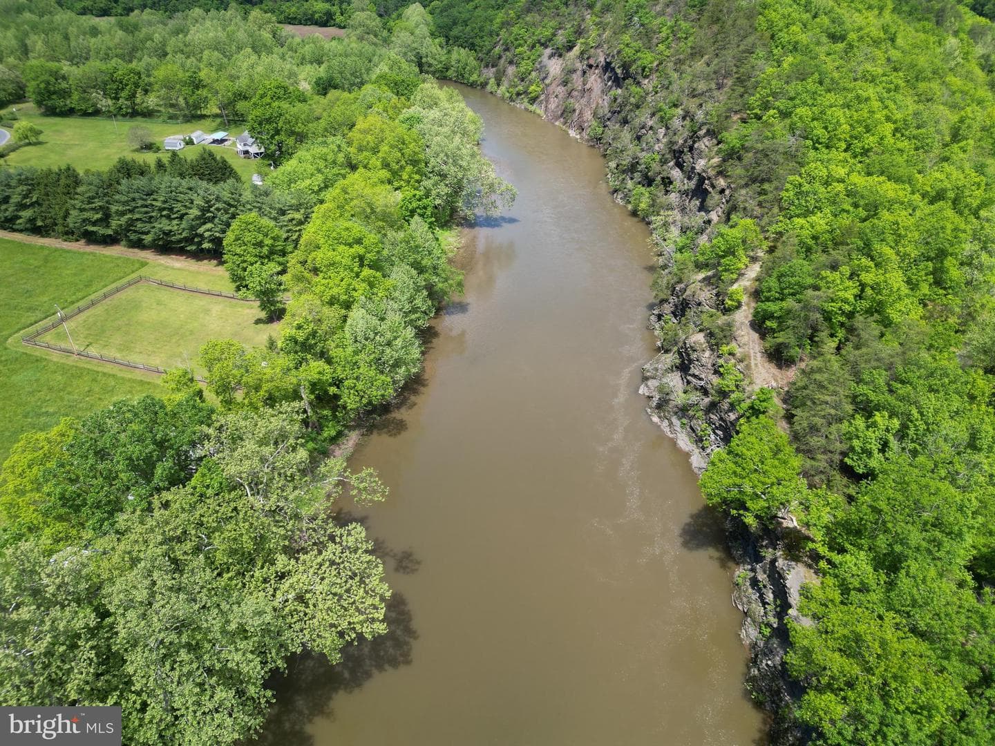 1074 Silver River Acres Road photo 10