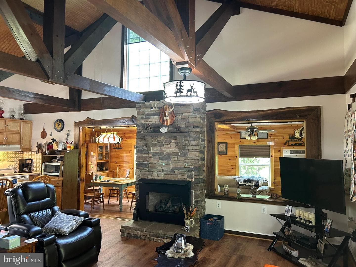 555 Yellow Pine Drive photo 21