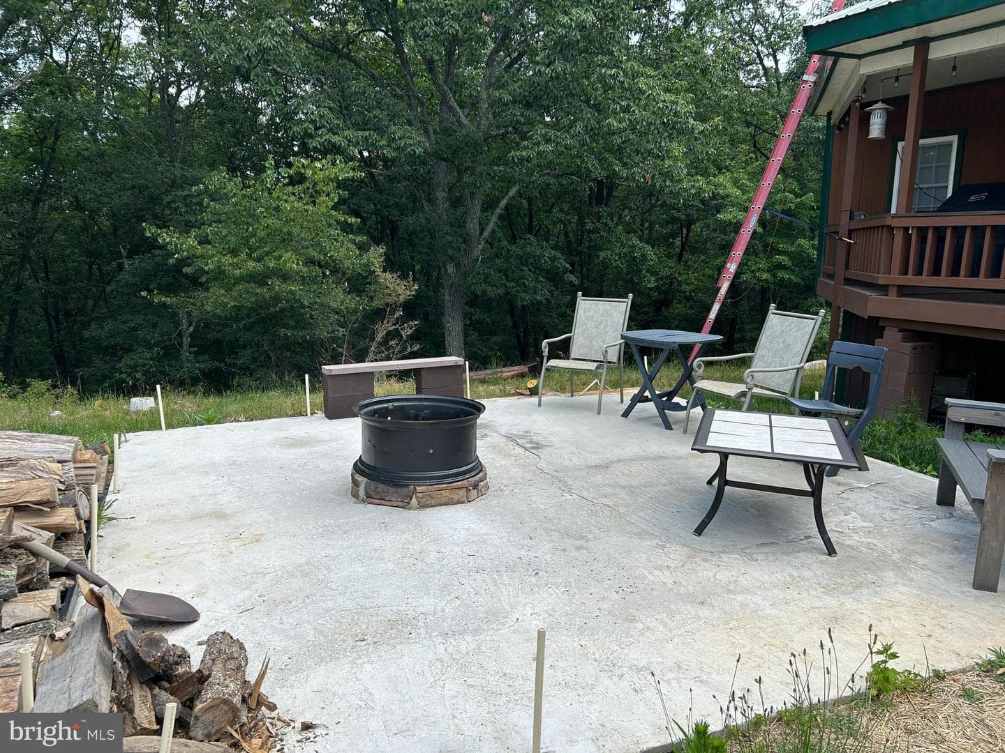 555 Yellow Pine Drive photo 7