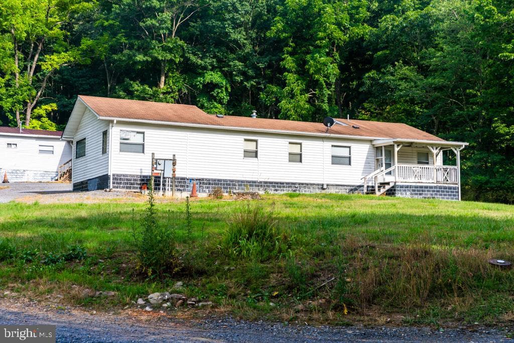 2152 Walnut Bottom Road photo 10