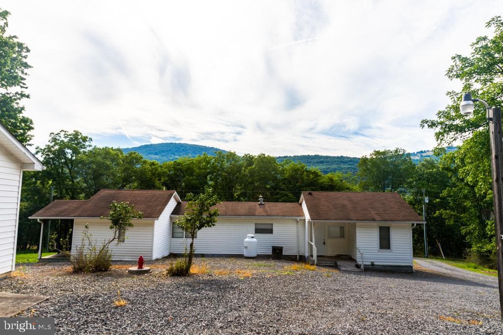 2152 Walnut Bottom Road photo 20