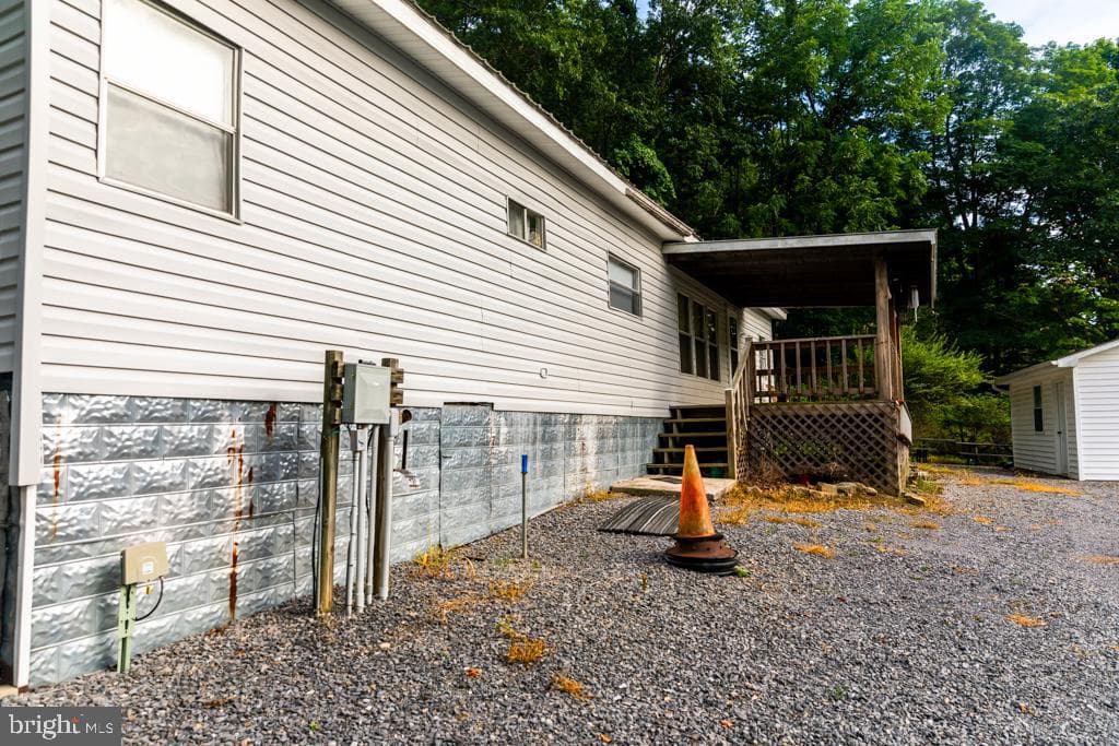 2152 Walnut Bottom Road photo 35