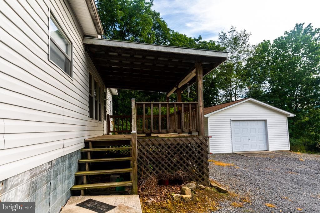 2152 Walnut Bottom Road photo 37