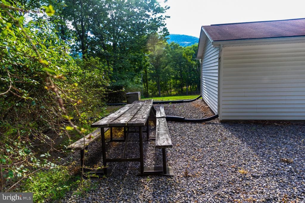 2152 Walnut Bottom Road photo 65