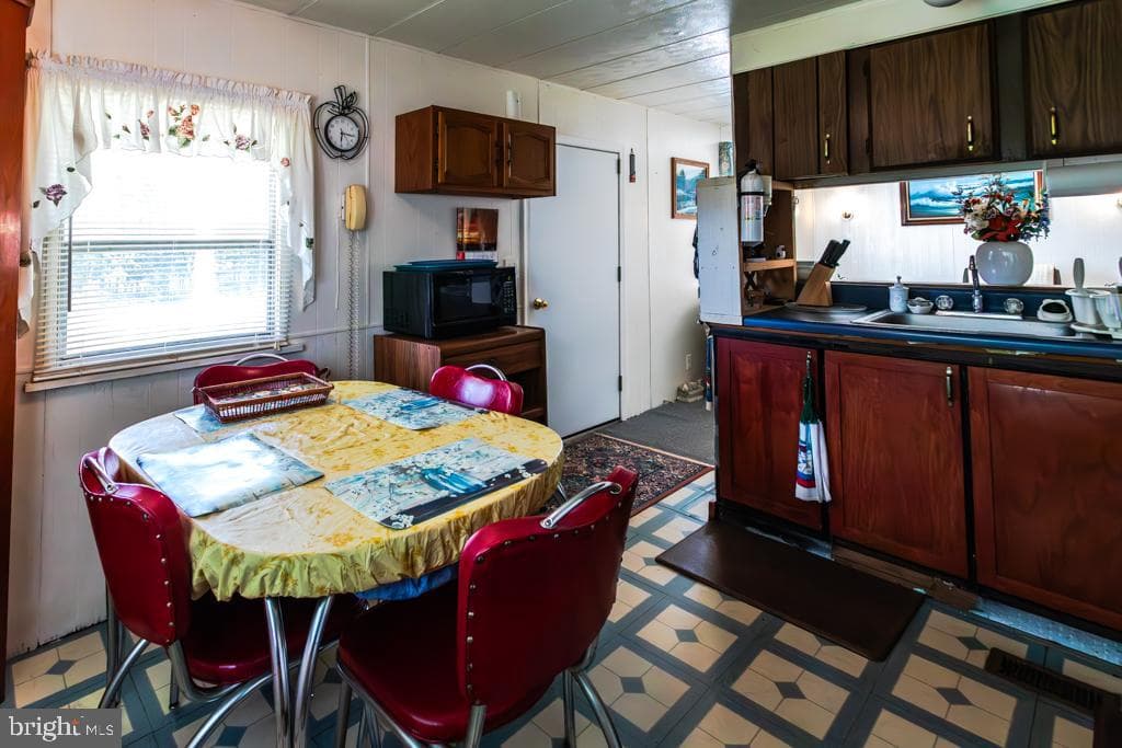 2152 Walnut Bottom Road photo 94
