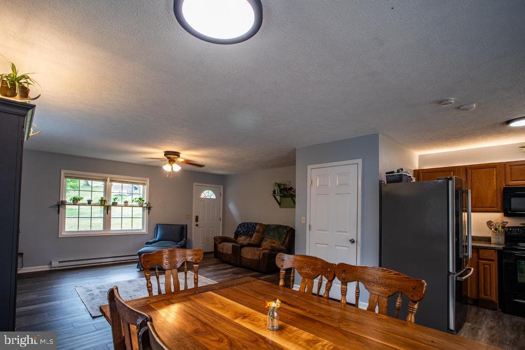 49 See Lane photo 12