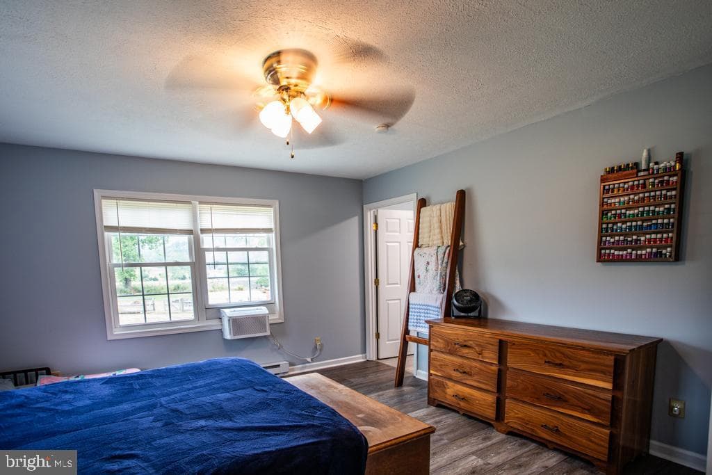 49 See Lane photo 29