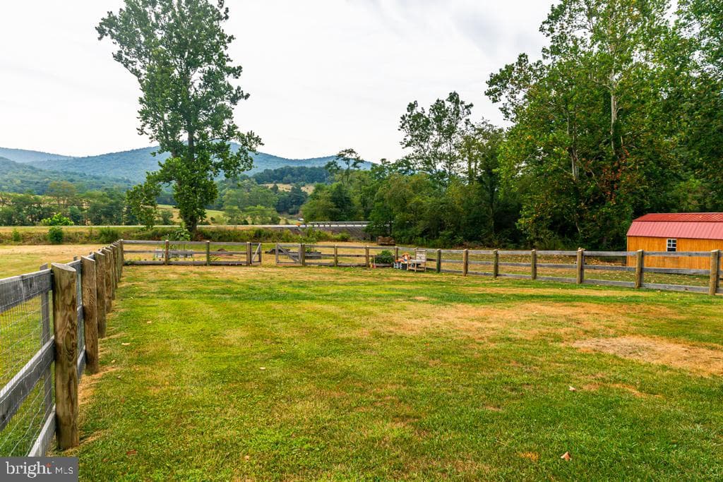 49 See Lane photo 74