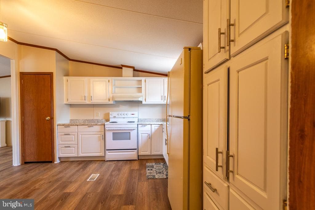 101 Raines Street photo 15