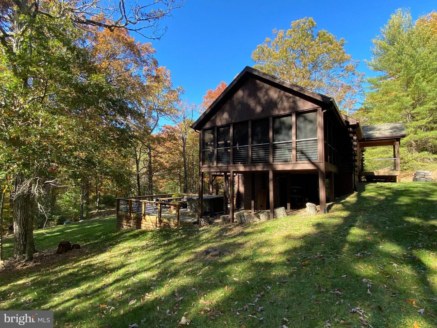 709 Wildlife Drive photo 2