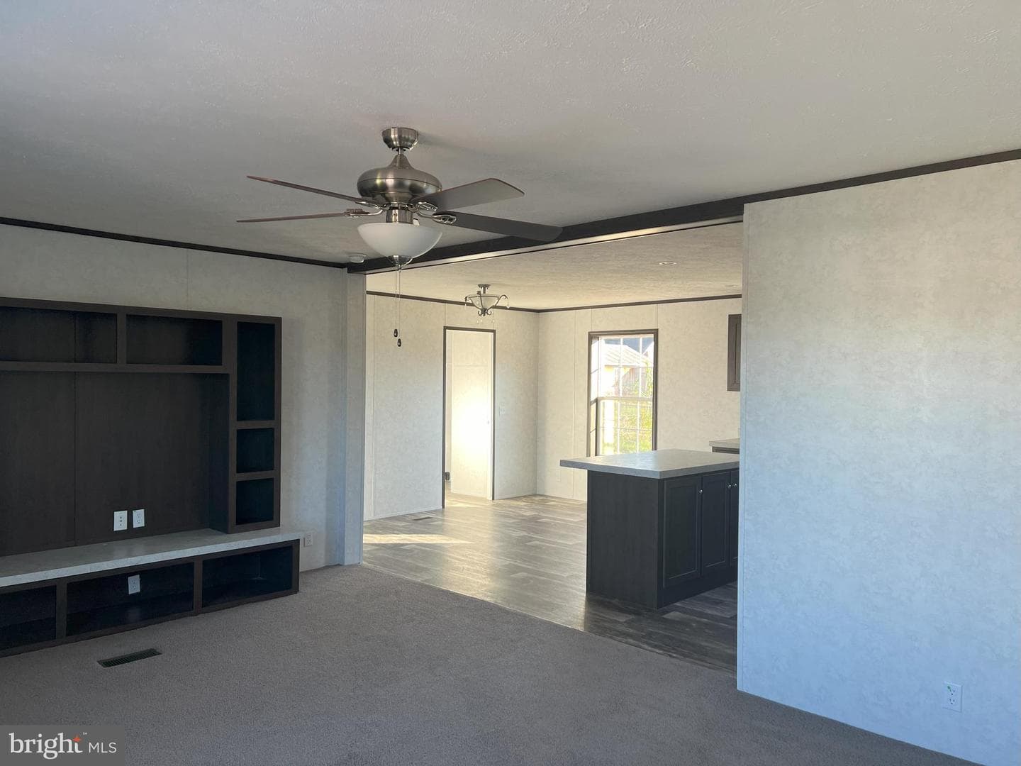 211 Eisenhower Drive photo 8