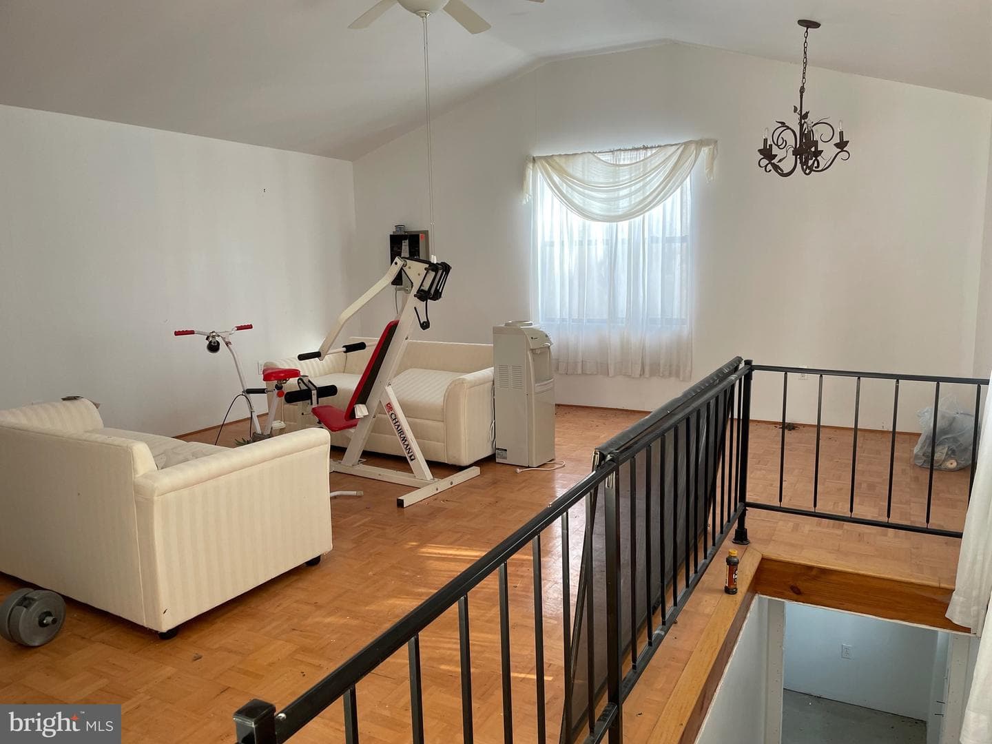 633 Snyders Ridge Road photo 11