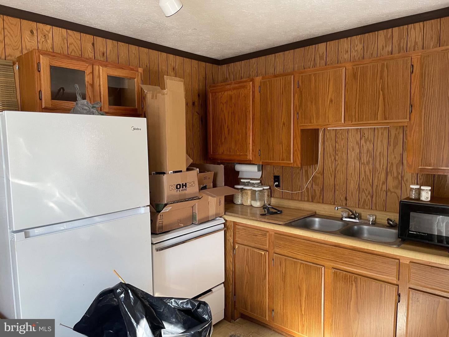 633 Snyders Ridge Road photo 3