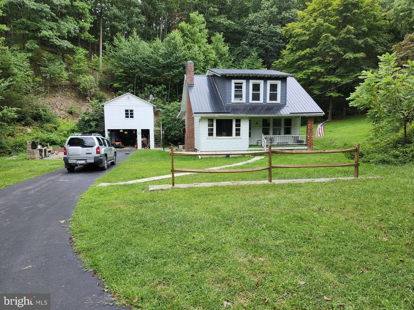 6836 State Road 55 photo 16