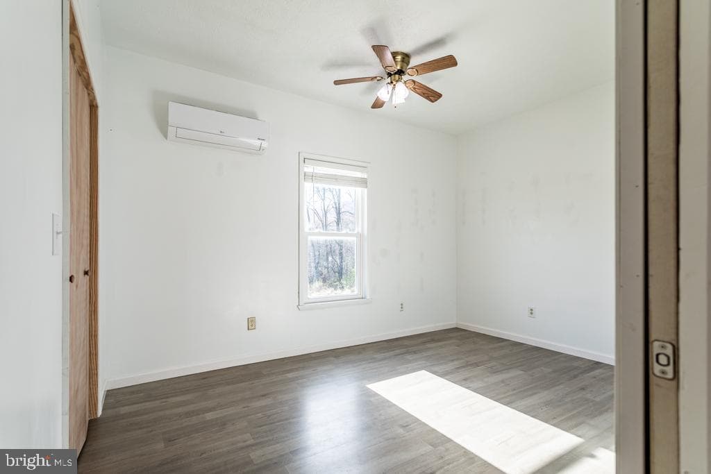 408 Hawks Nest Drive photo 12