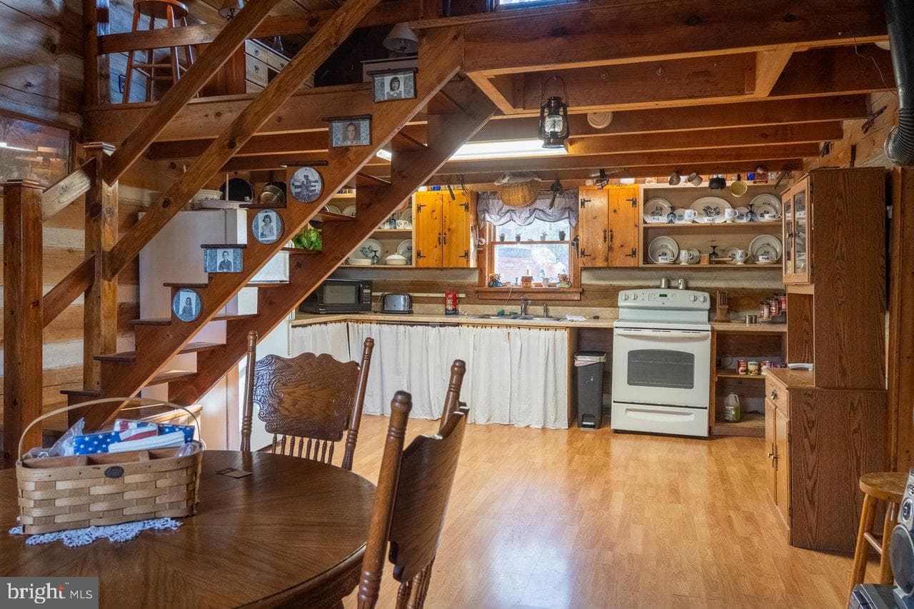800 Cove Mountain Road photo 33