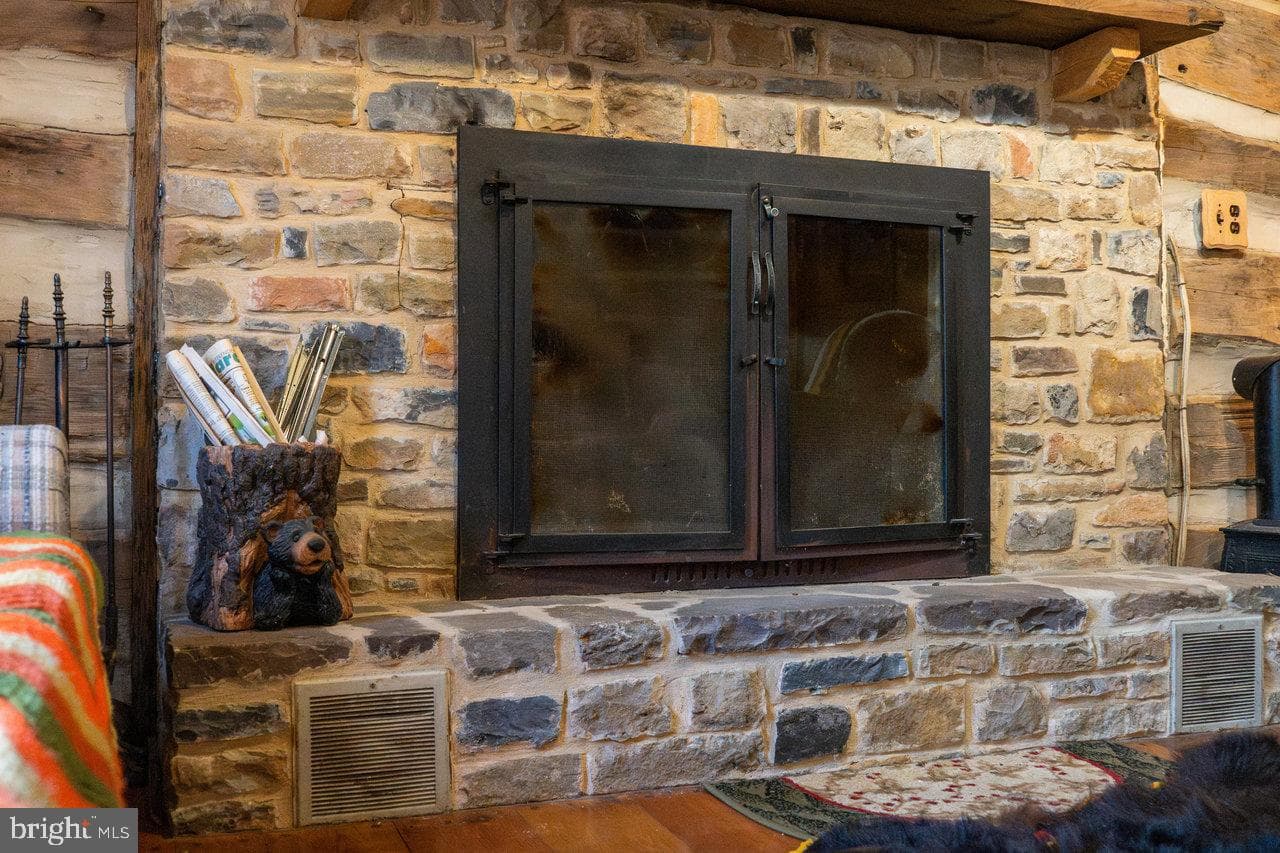 800 Cove Mountain Road photo 58