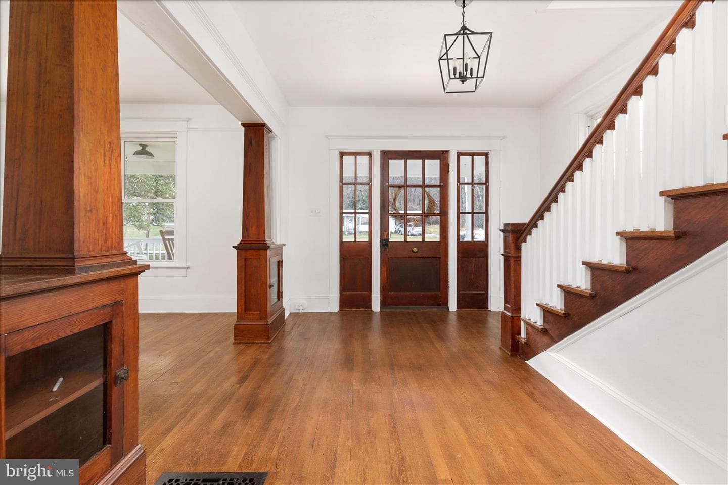 130 Carpenters Avenue photo 3