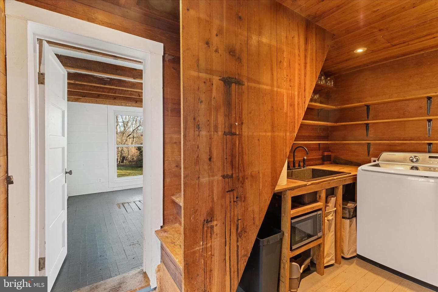130 Carpenters Avenue photo 41