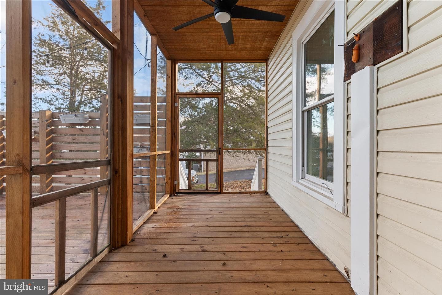 130 Carpenters Avenue photo 46