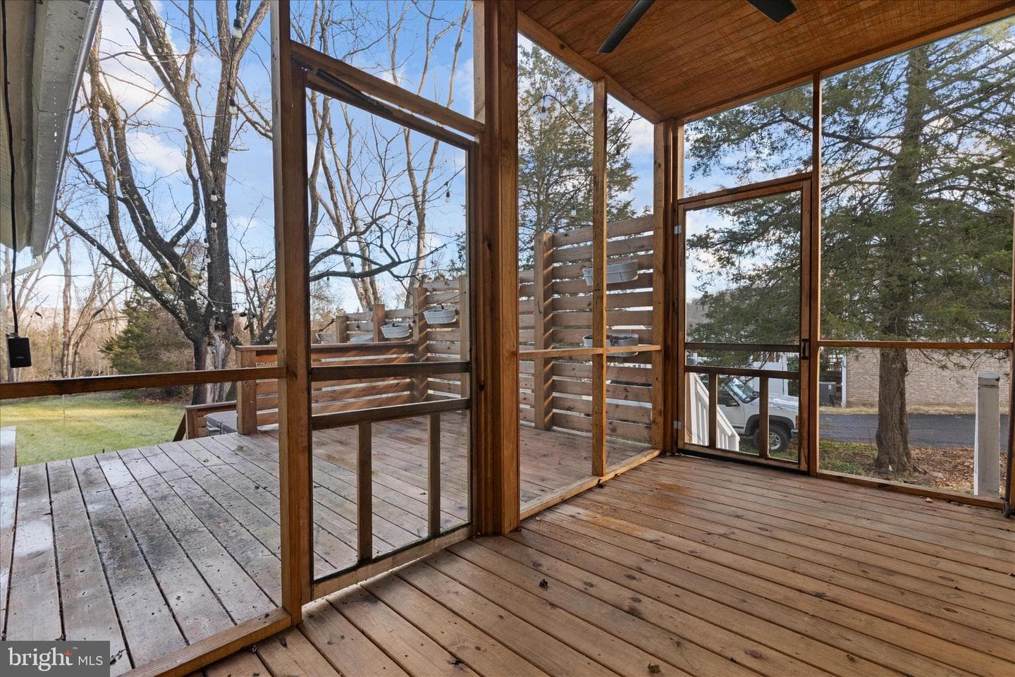 130 Carpenters Avenue photo 47