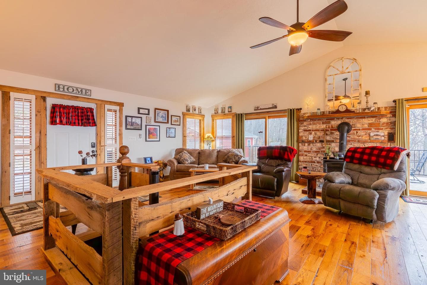 5268 Hutter Road photo 13
