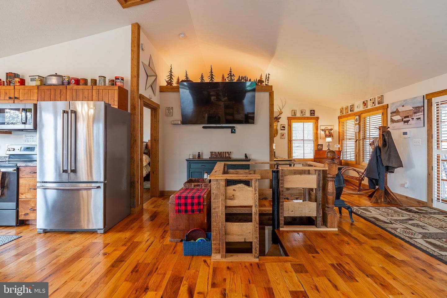5268 Hutter Road photo 18