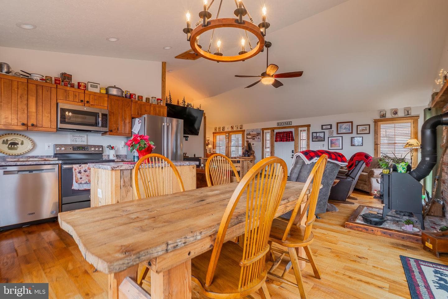 5268 Hutter Road photo 23