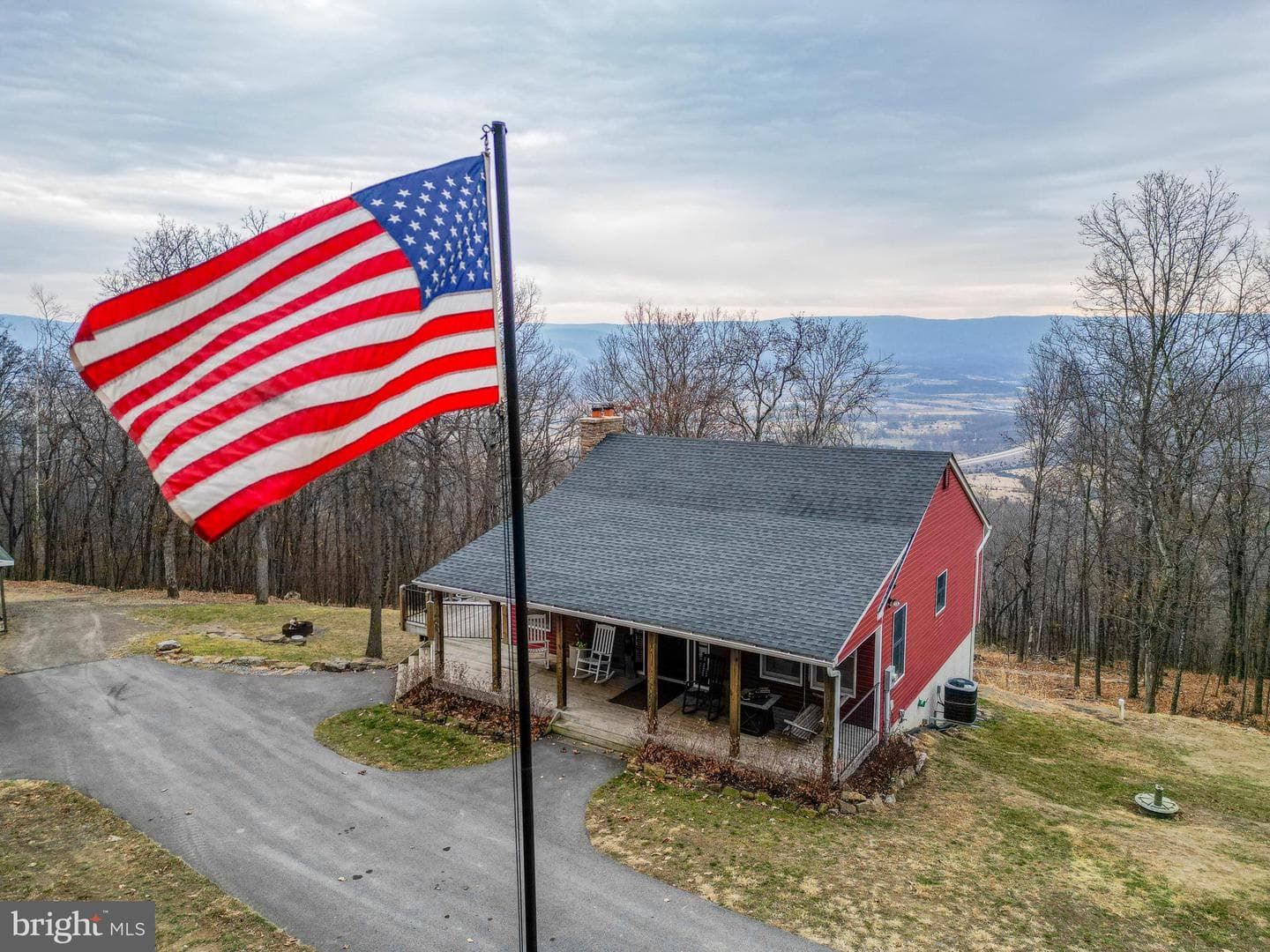 5268 Hutter Road photo 9