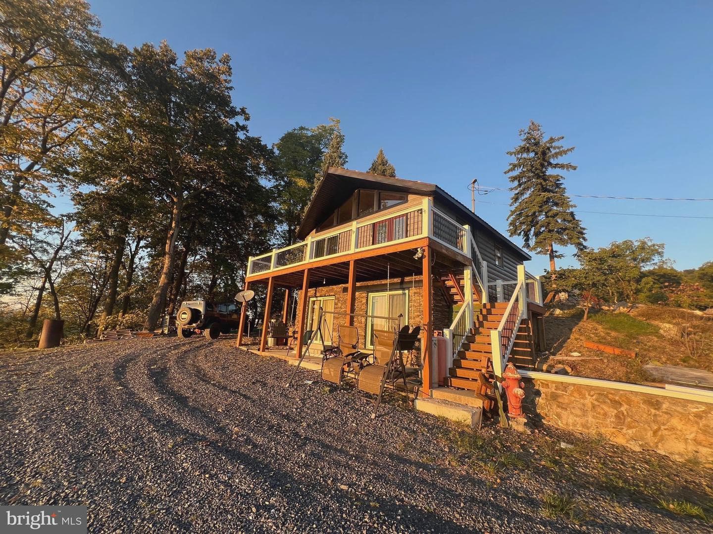 1604 High Knob Road photo 3
