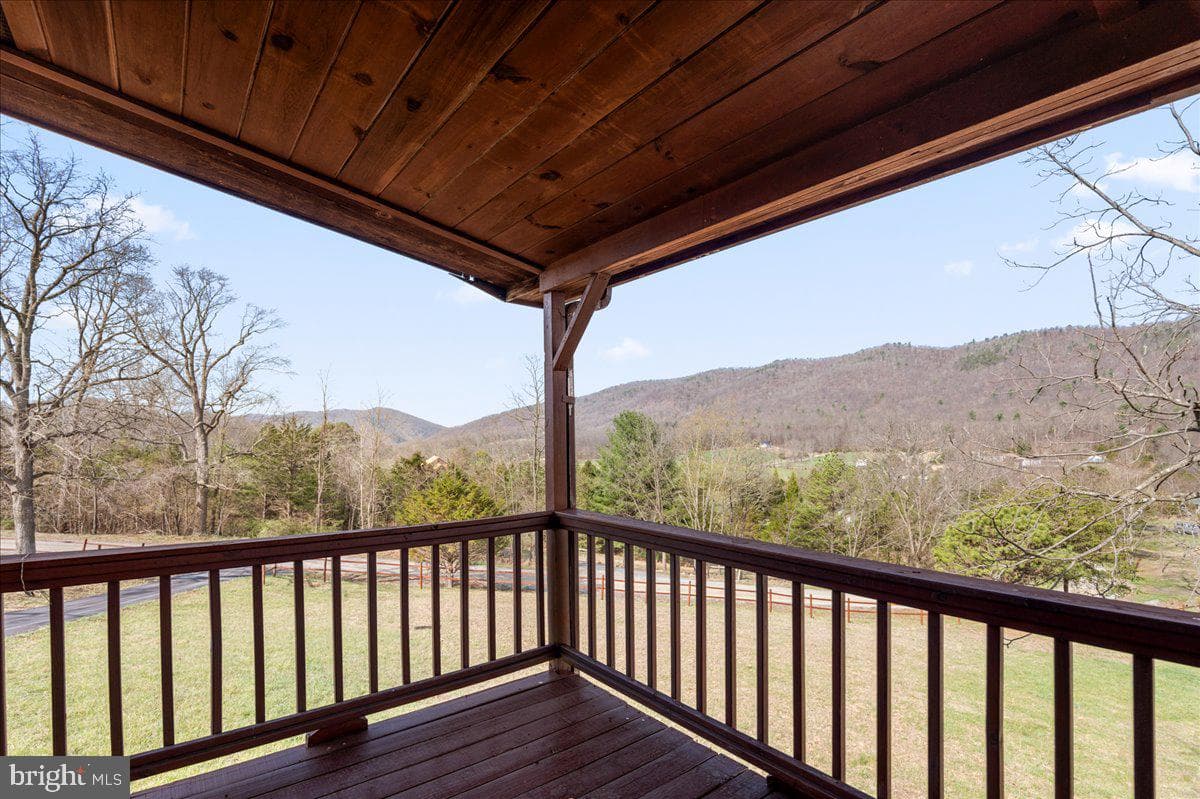 325 Coyote Run Road photo 34