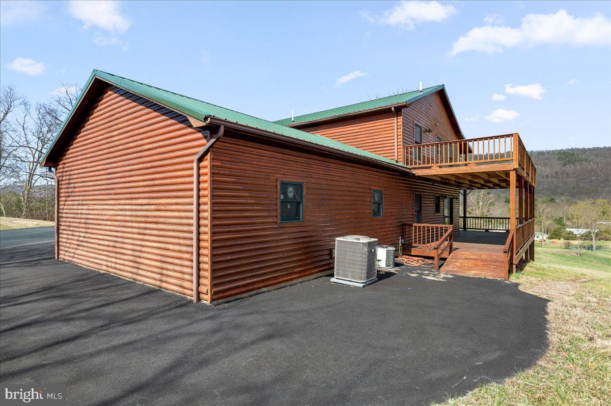 325 Coyote Run Road photo 40