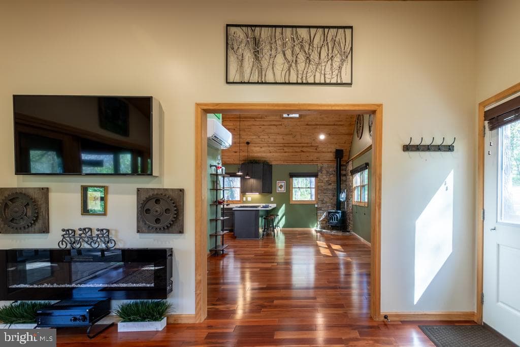 504 Dakota Road photo 10