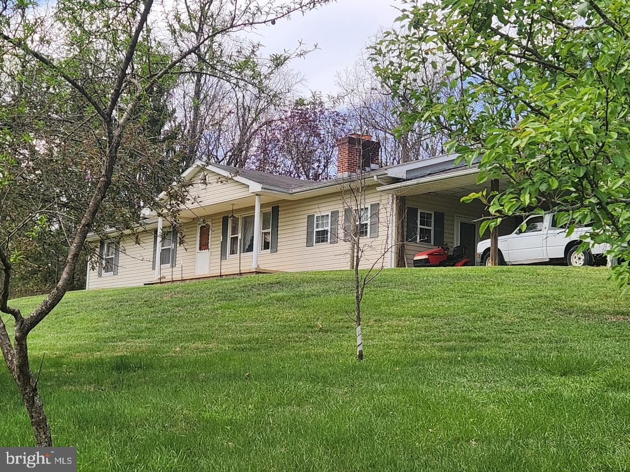 4309 Old Fields Road, Old Fields