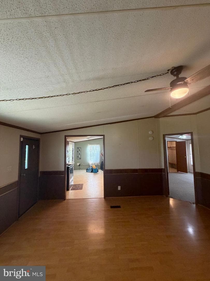 216 Walnut Drive photo 4