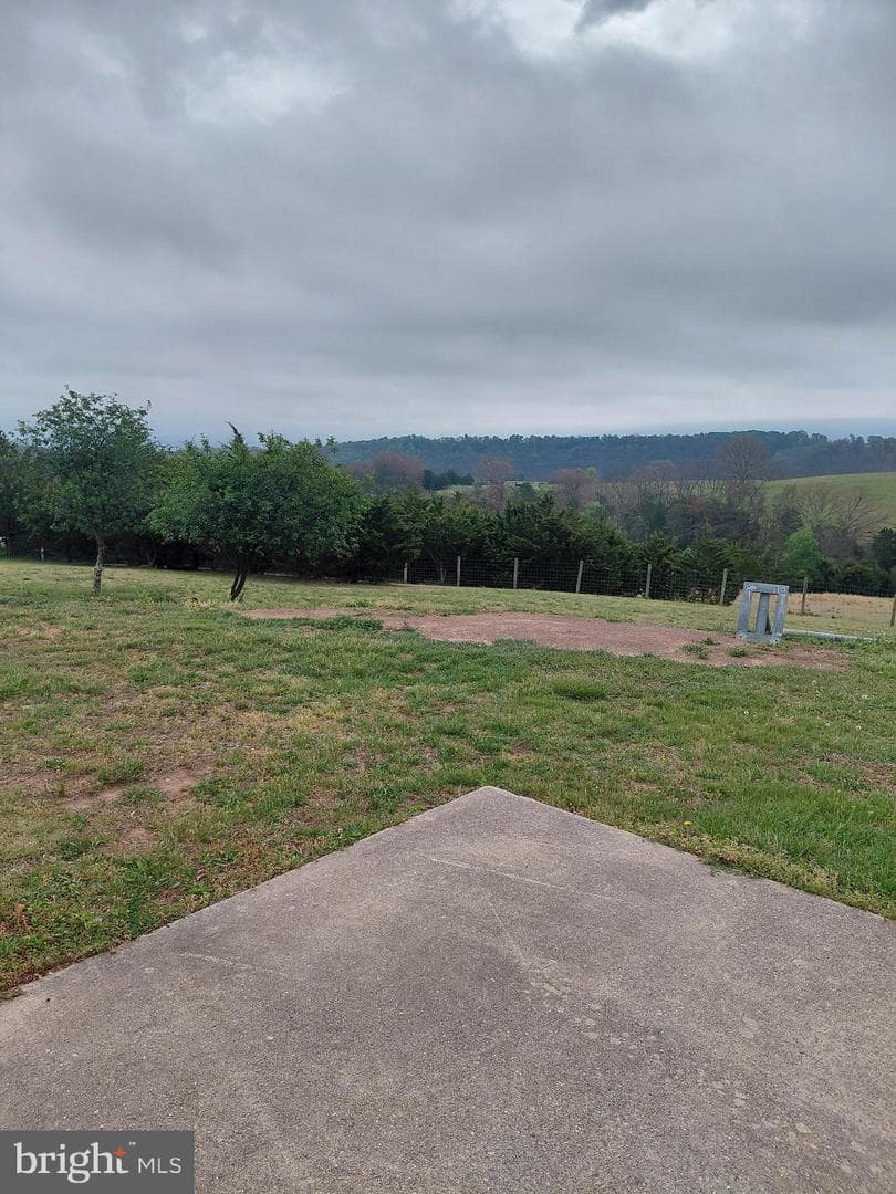 1085 Frosty Hollow Road photo 19