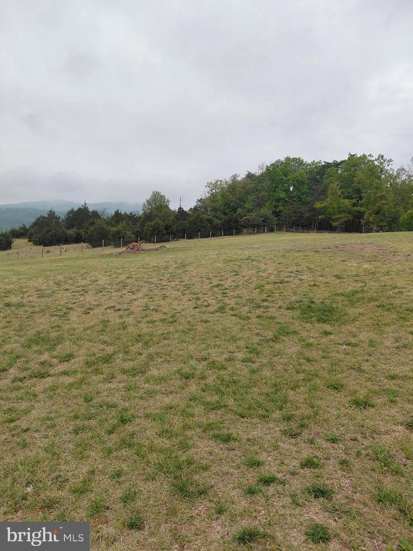 1085 Frosty Hollow Road photo 21