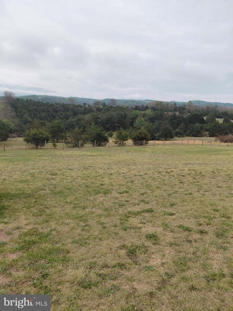 1085 Frosty Hollow Road photo 25