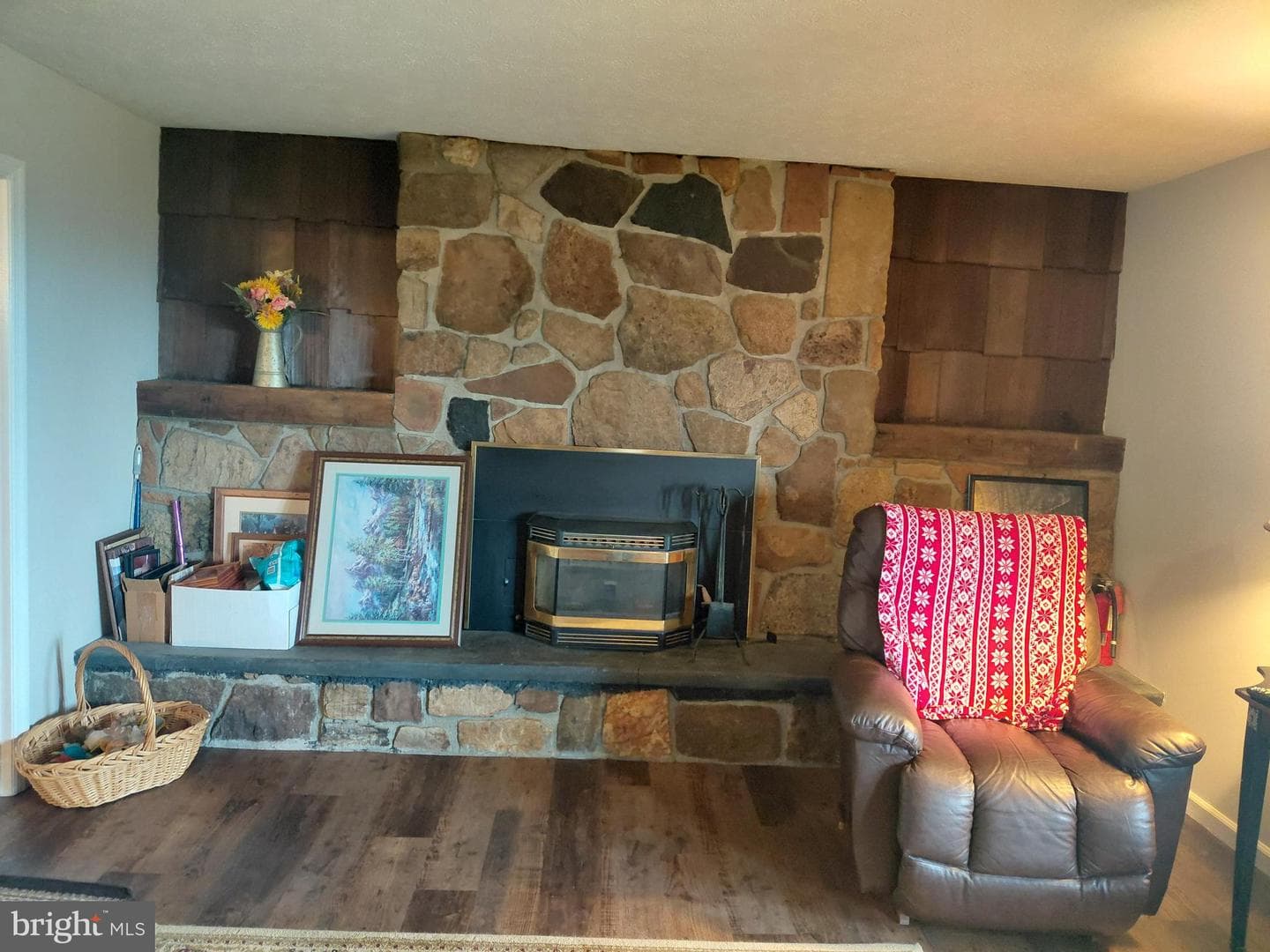 1085 Frosty Hollow Road photo 29