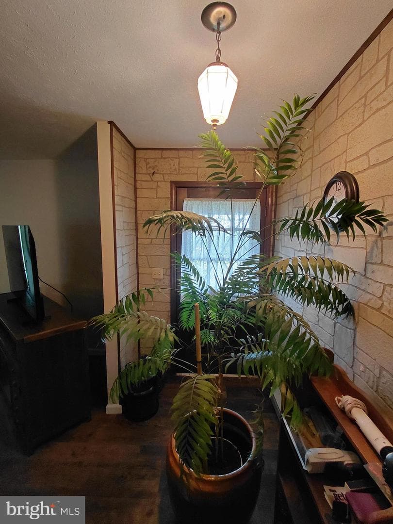 1085 Frosty Hollow Road photo 32