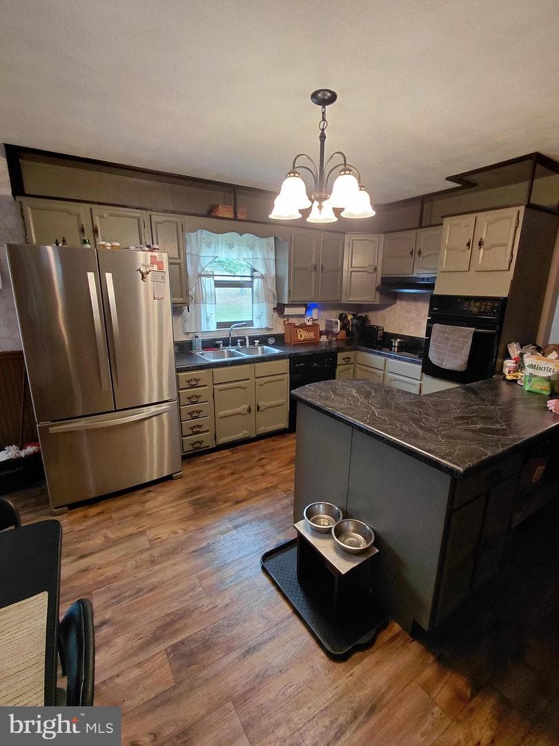 1085 Frosty Hollow Road photo 35