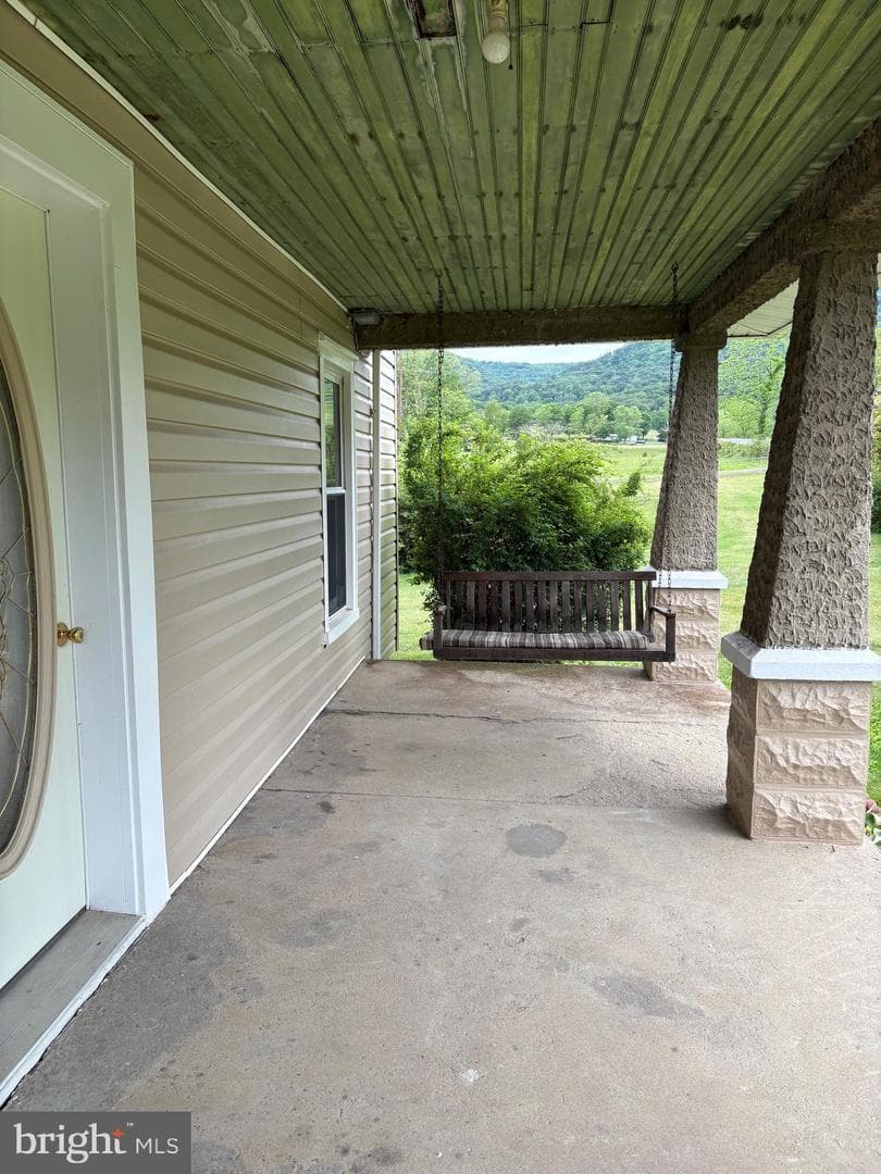 2271 J C Markwood Road photo 6