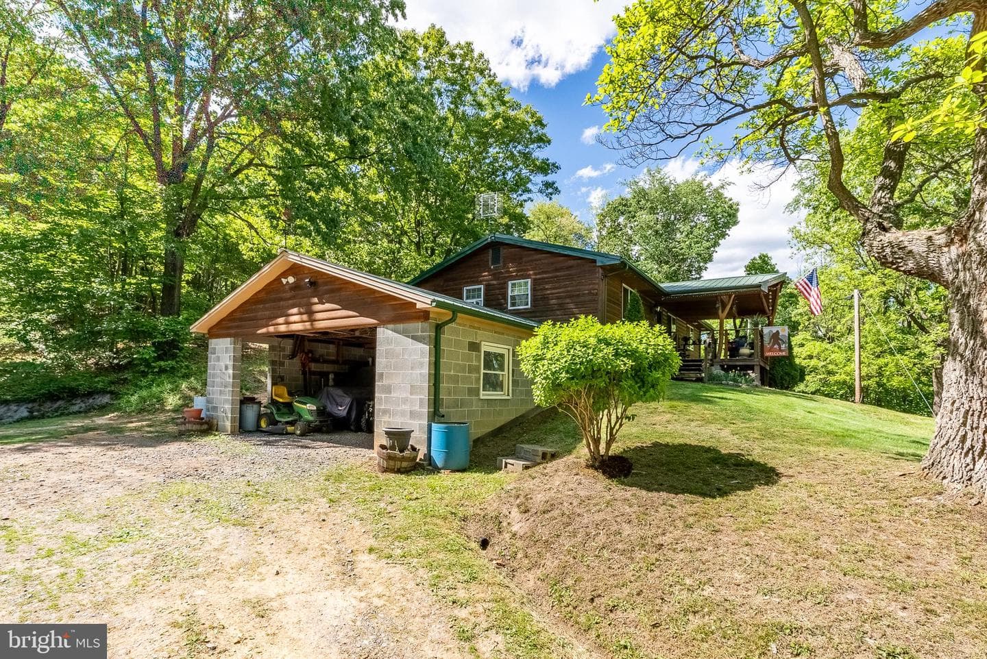 2598 Mountain View Road photo 11