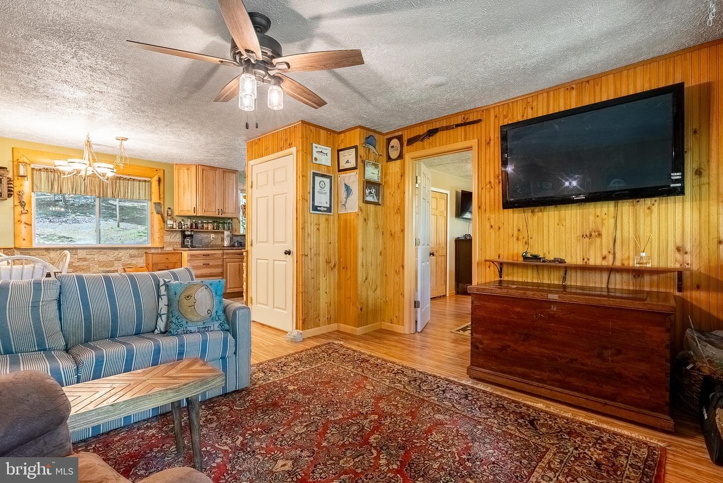 2598 Mountain View Road photo 23