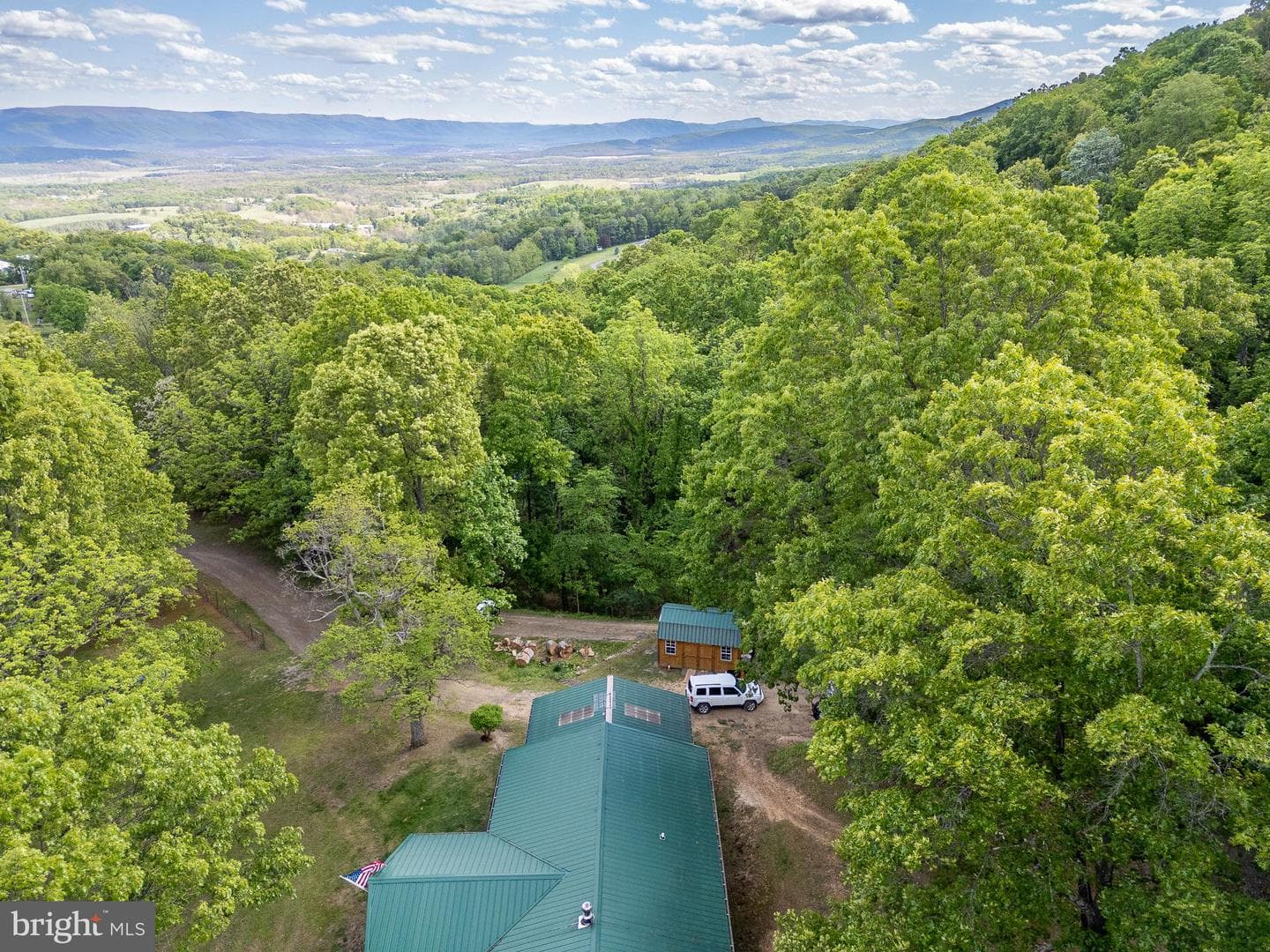 2598 Mountain View Road photo 8