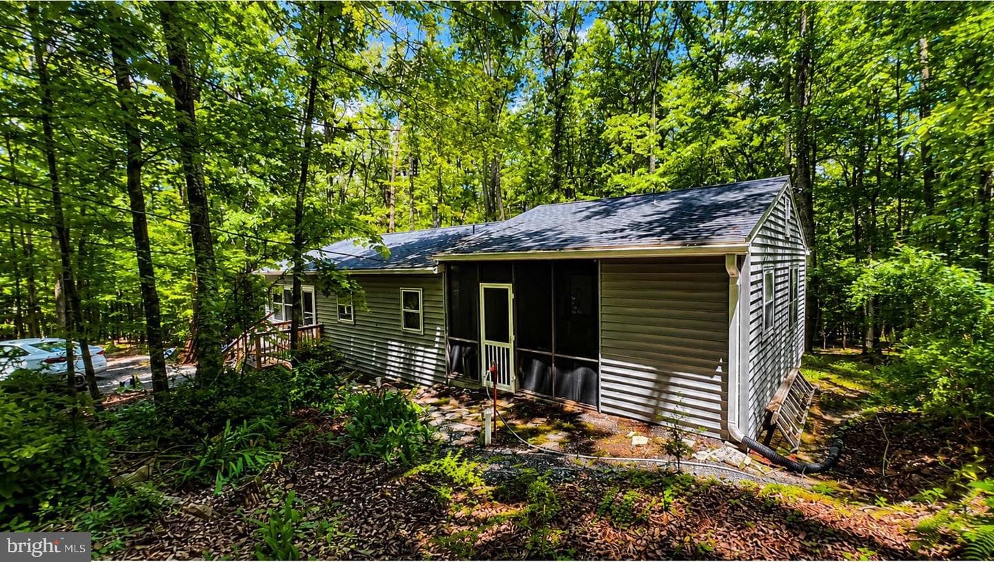 115 Timber Ridge Road, Wardensville