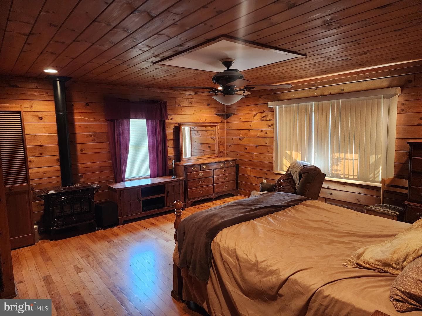 182 Webb Lane photo 9
