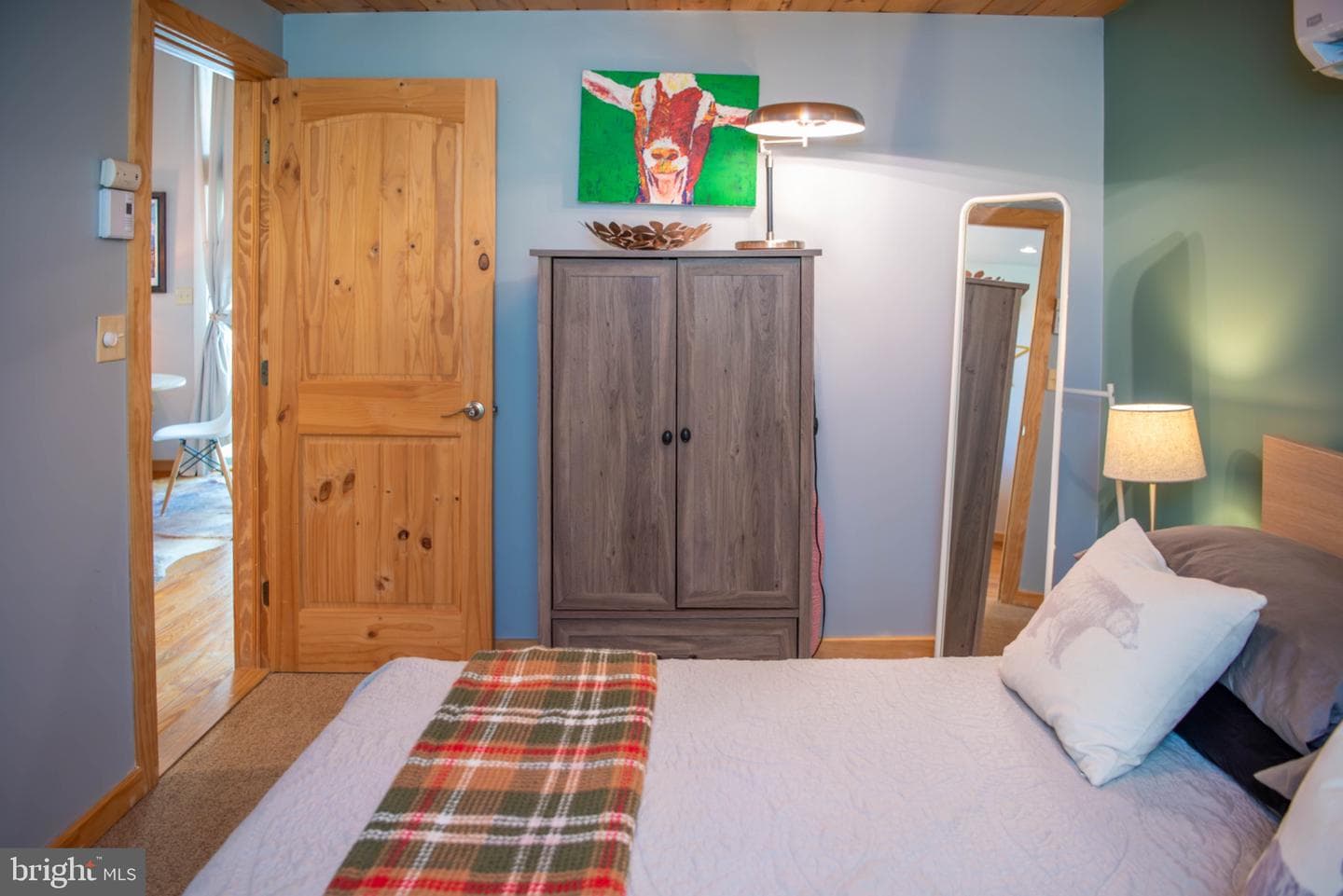 590 Whispering Pines Way photo 32
