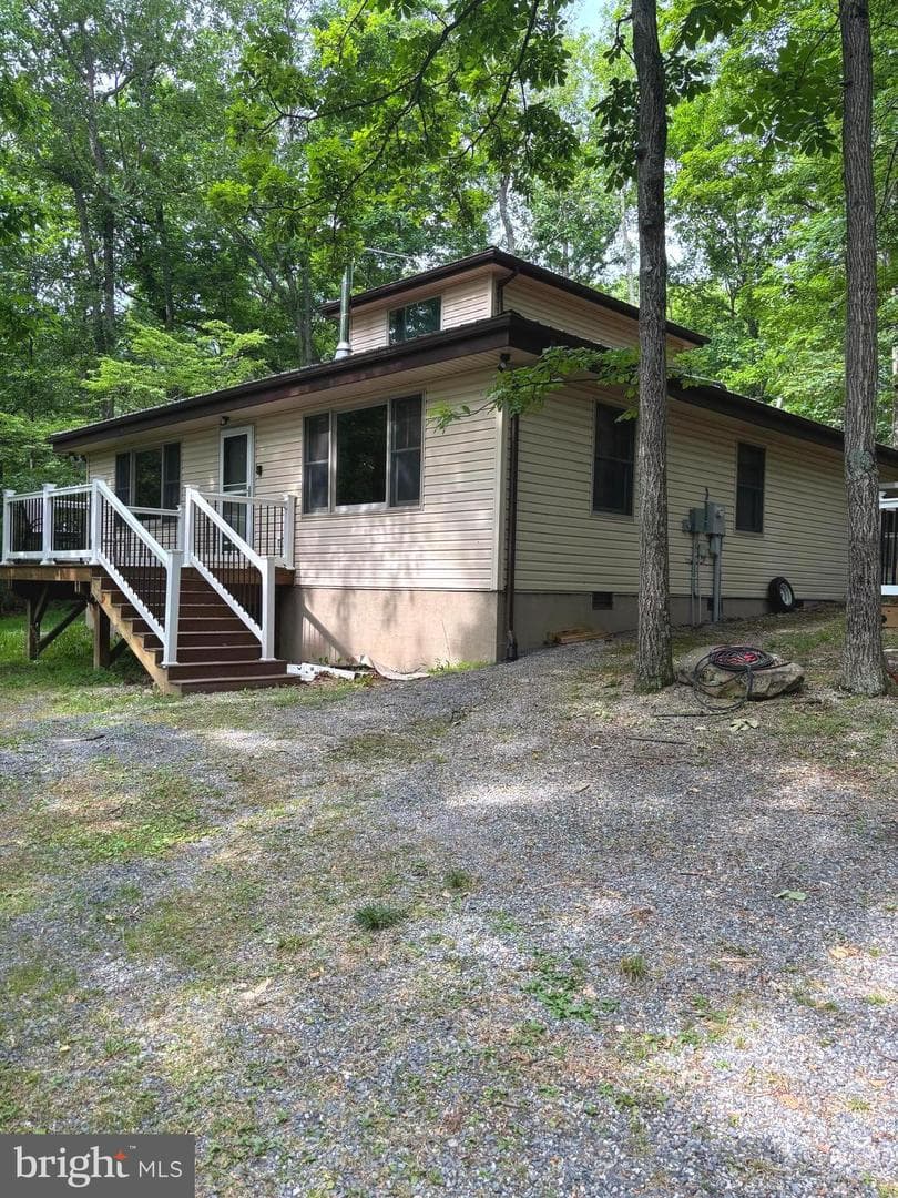 251 Riffey Mountain Lane, Mathias