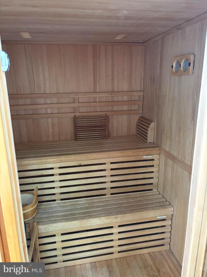 Cedarwood photo 24